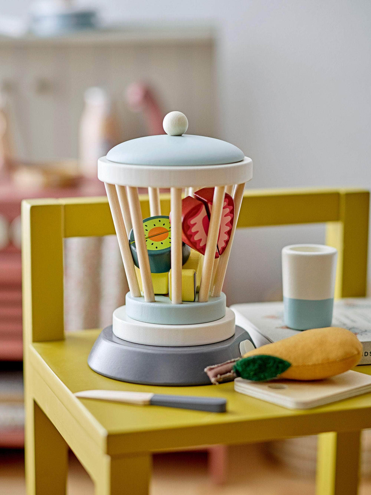 Bloomingville MINI Rese Stol, Gul, MDF