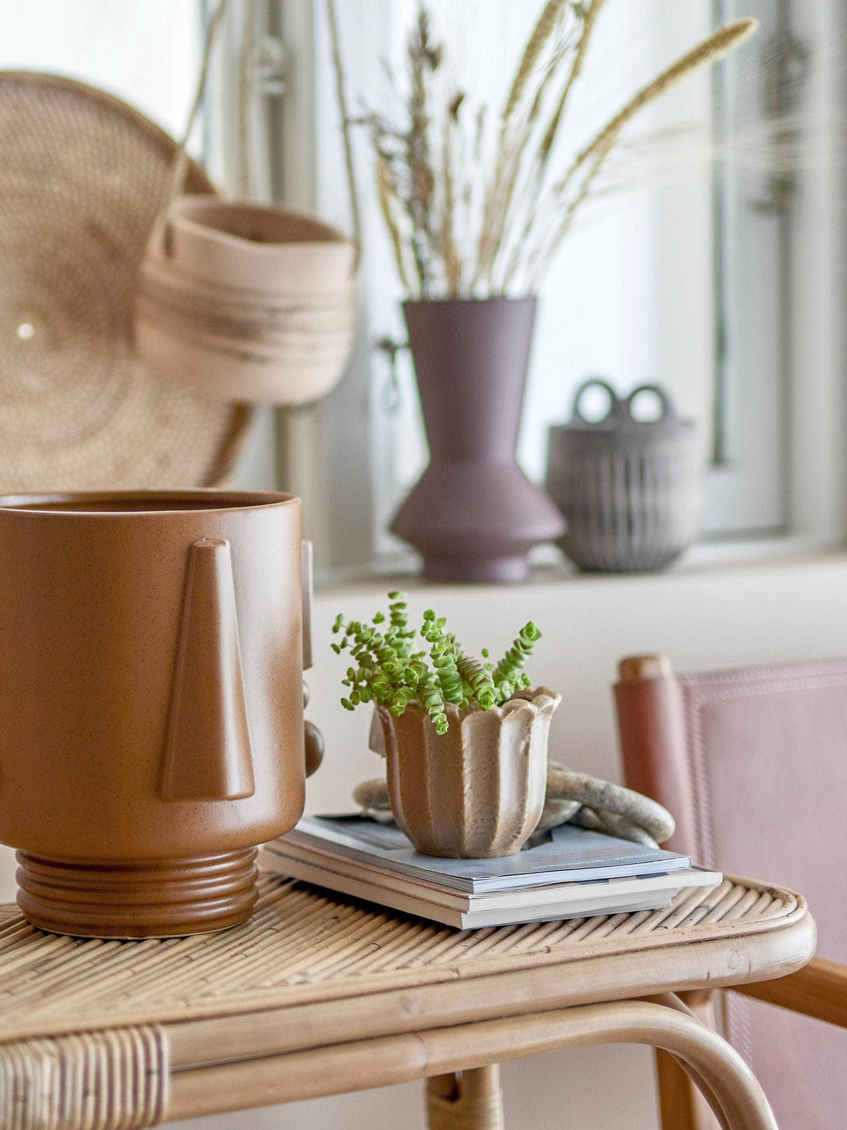 Bloomingville Guxim Urtepotteskjuler, Brun, Stentøj