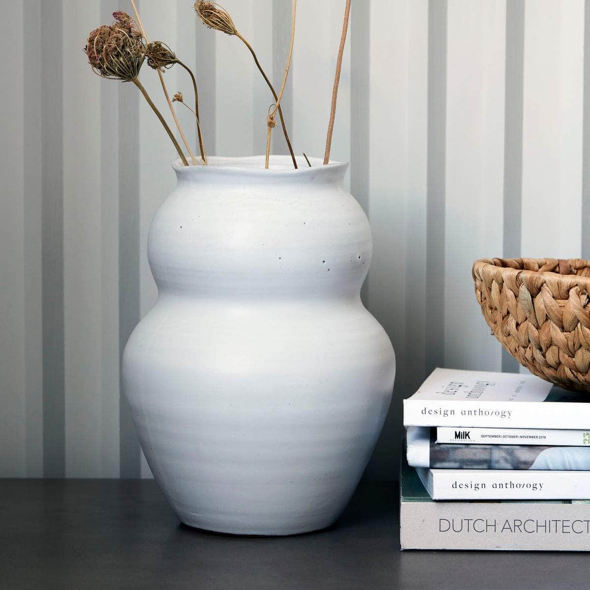 House Doctor Vase, Juno, Hvid