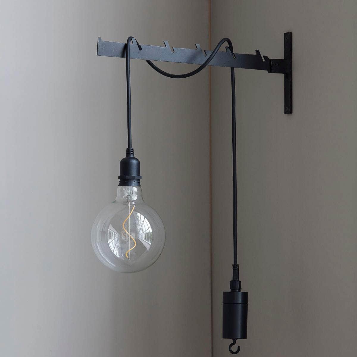 House Doctor Lampe, Coso, Sort