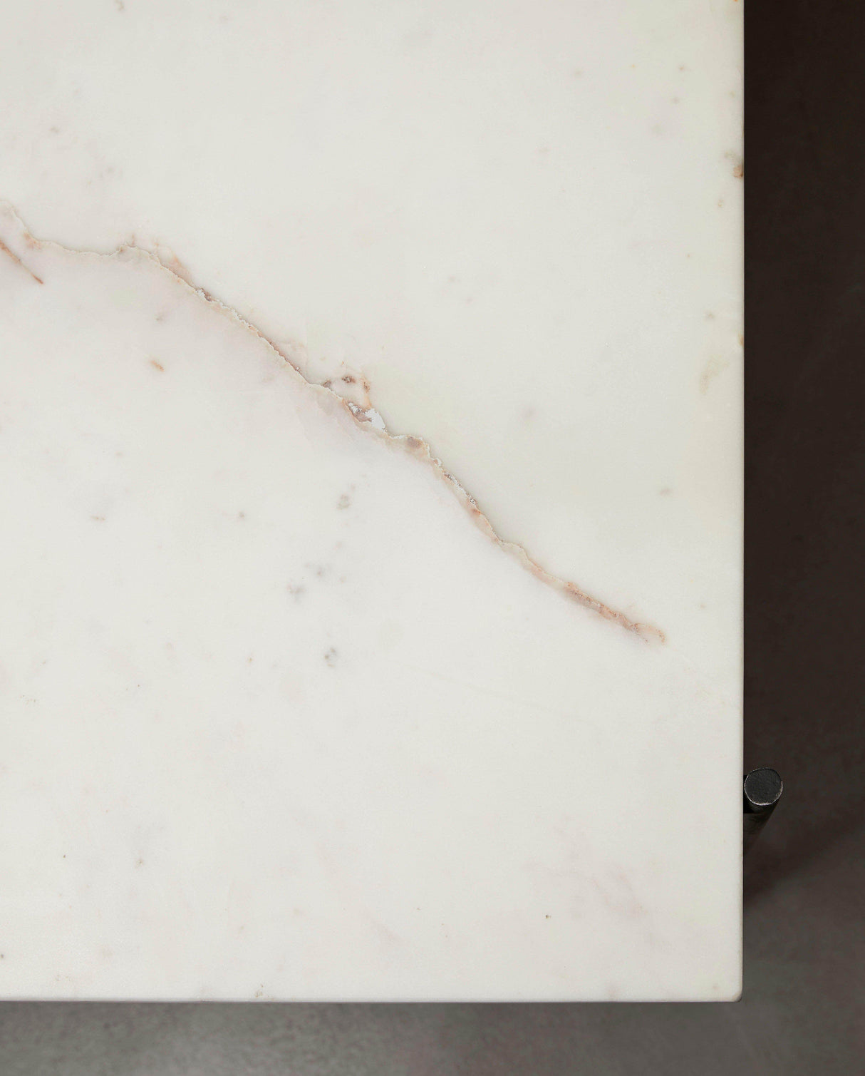 Nordal DEE desk, white marble