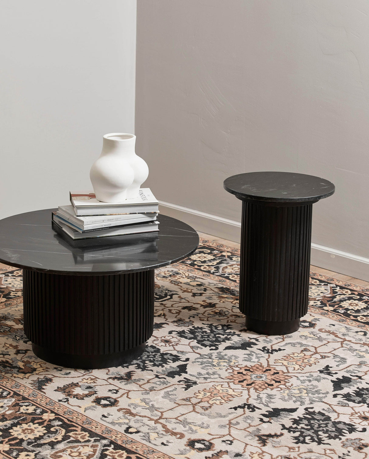 Nordal ERIE round side table, black marble top
