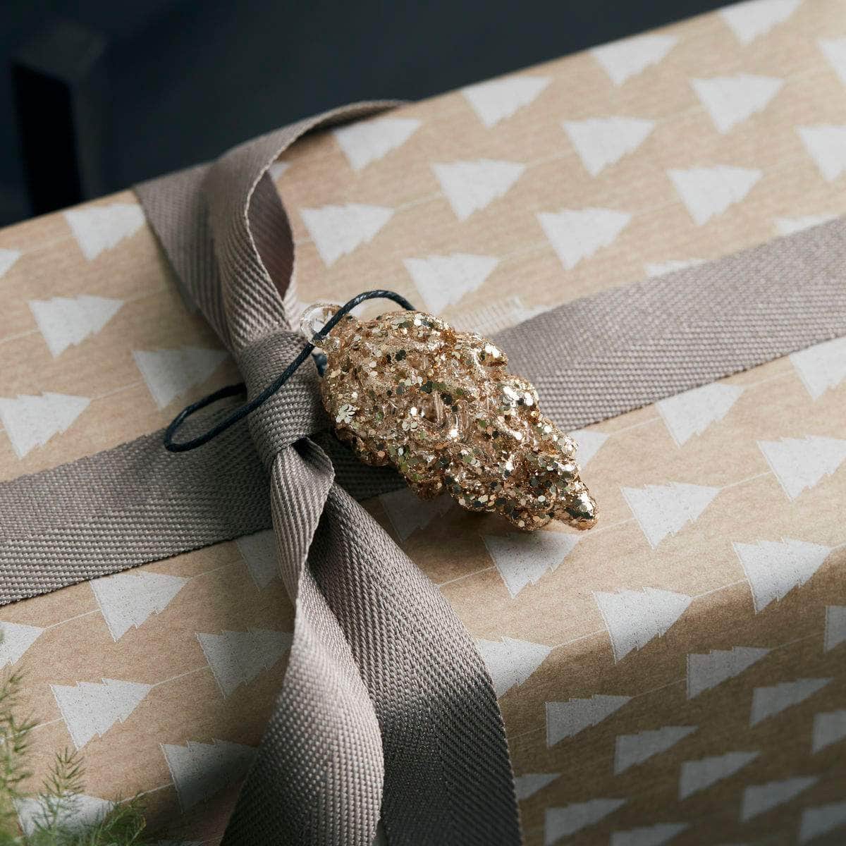 House Doctor Julepynt, Cone, Guld