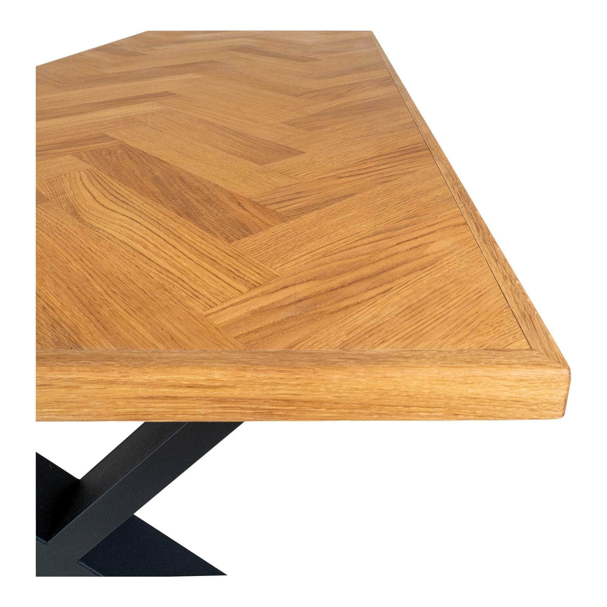 House Nordic Bordeaux Spisebord