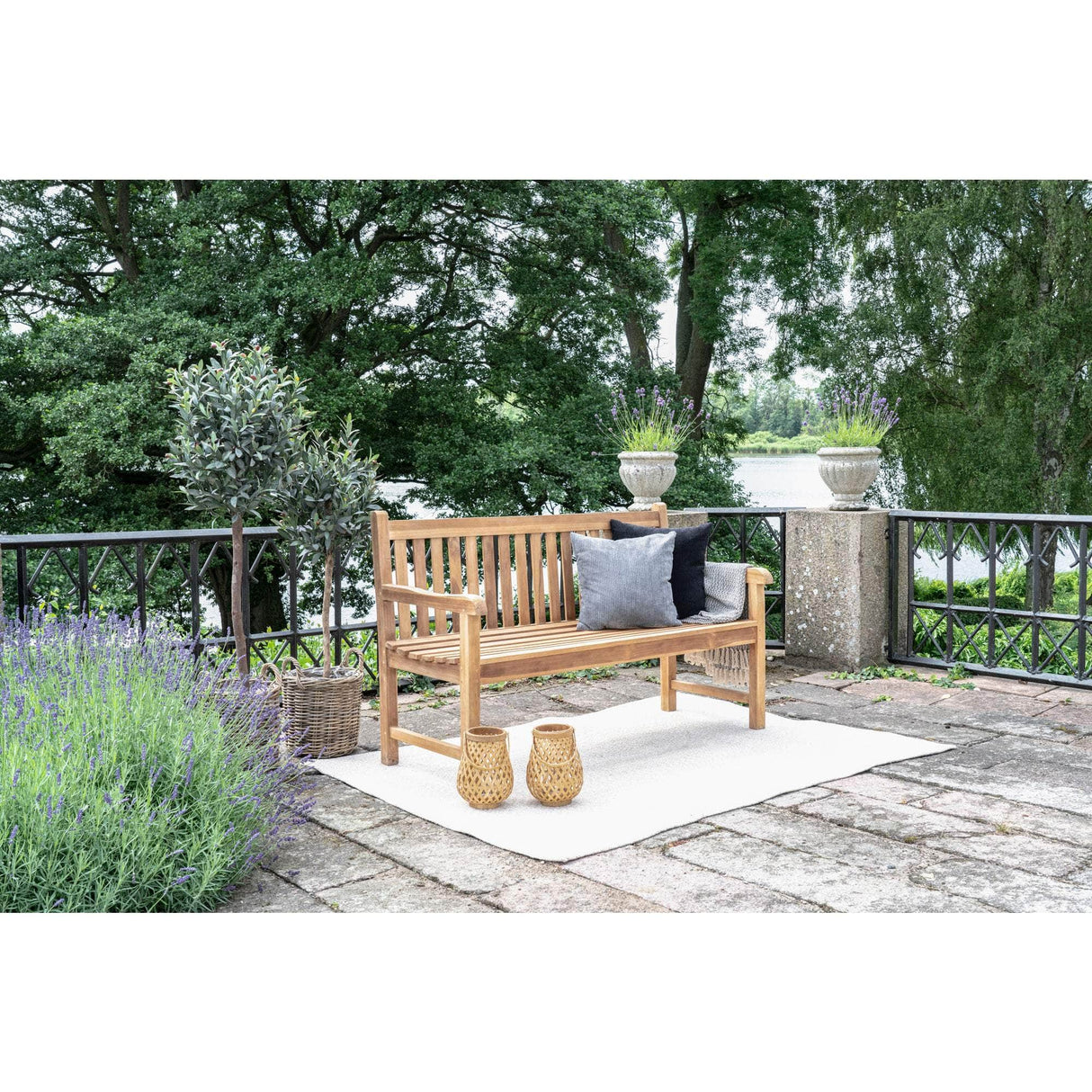House Nordic Cabo Teak Bænk