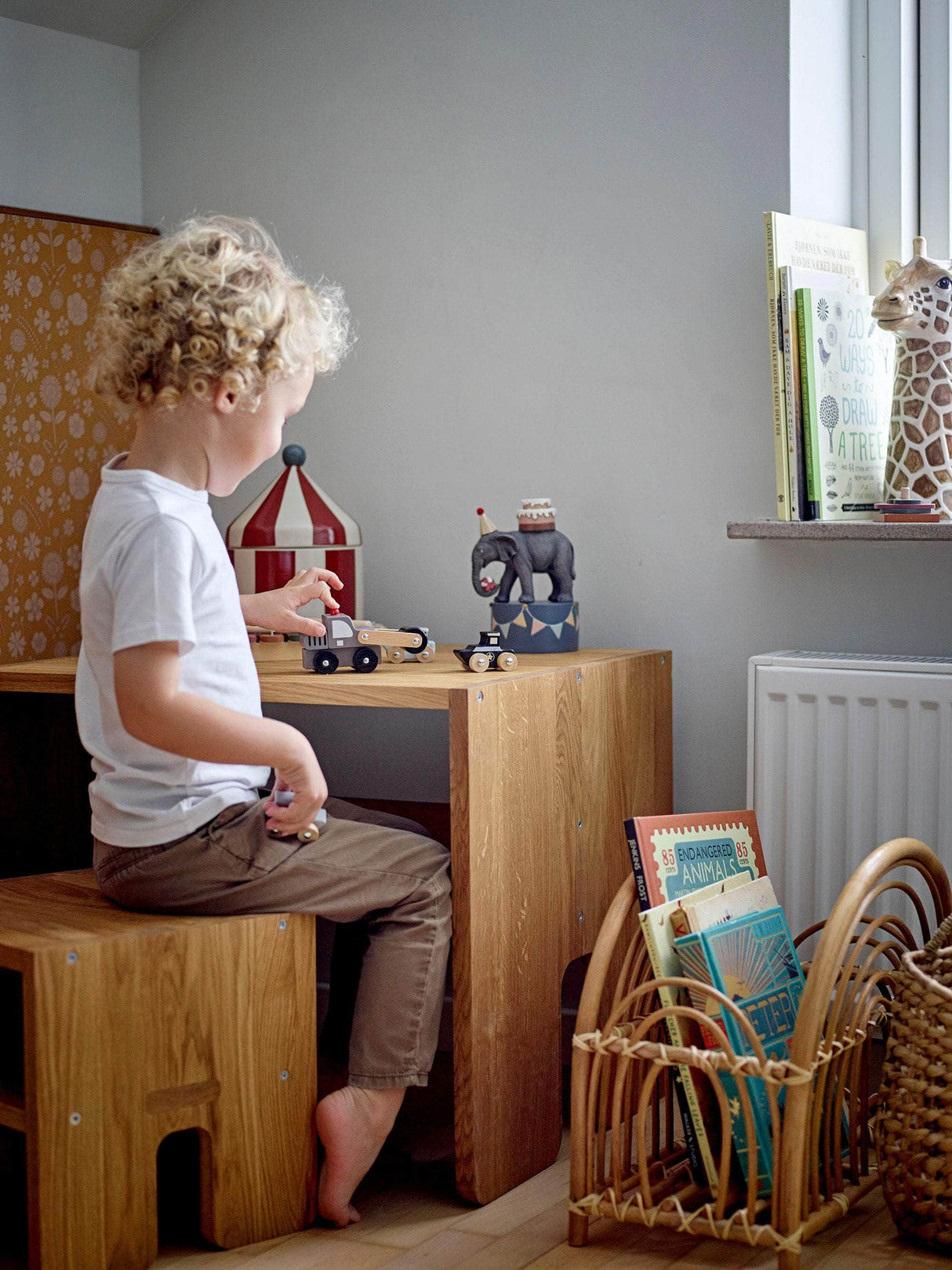 Bloomingville MINI Bas Bord, Brun, Eg