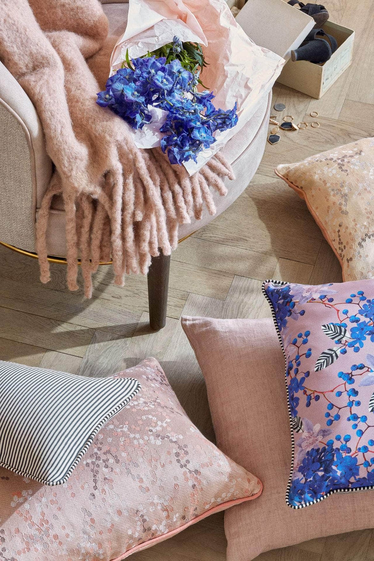 Cozy Living Mathea Throw - Mel. ABRICOT*